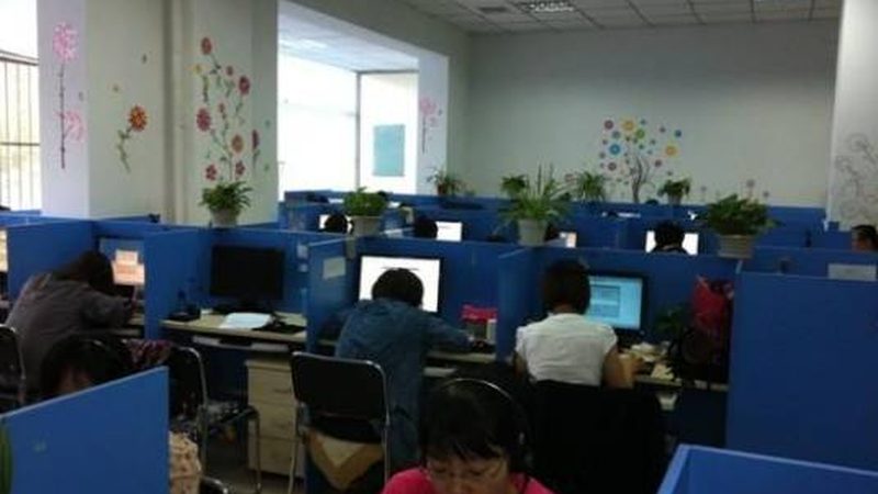 客户口碑和续约率是衡量企业培训咨询公司服务质量的重要指标。以下是一些参考因素：